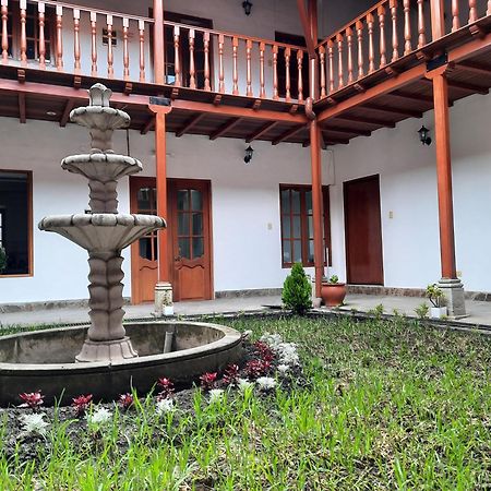 ホテル Casa Wayra カハマルカ エクステリア 写真