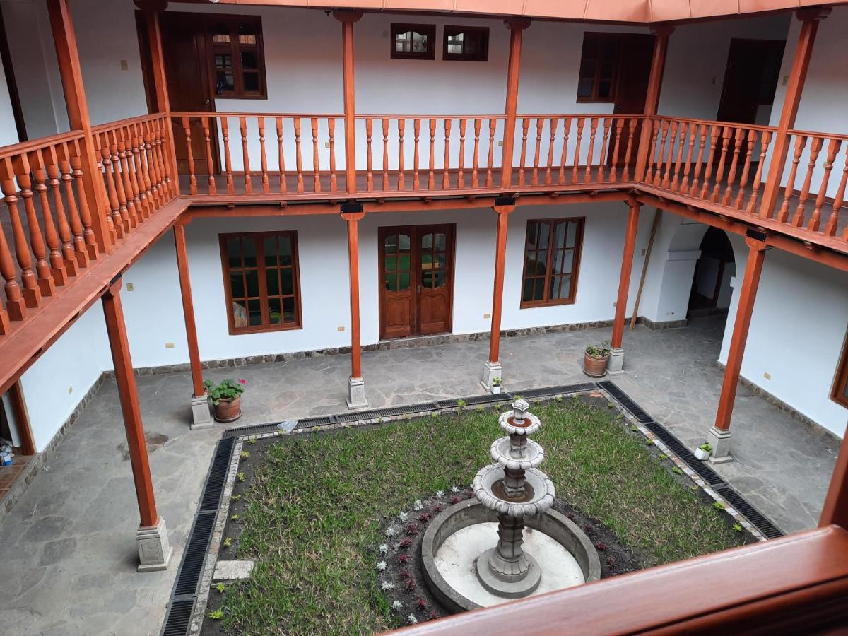 ホテル Casa Wayra カハマルカ エクステリア 写真