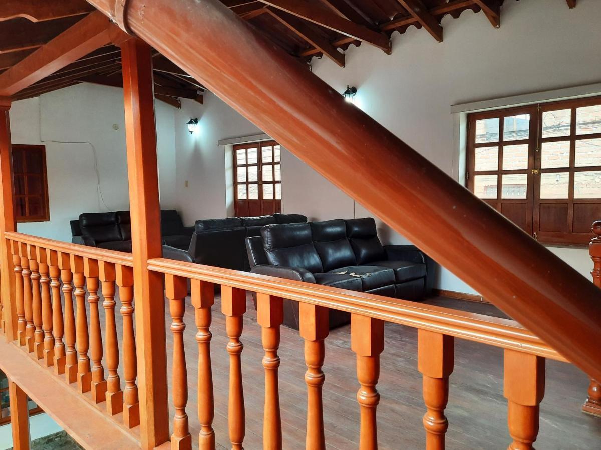 ホテル Casa Wayra カハマルカ エクステリア 写真