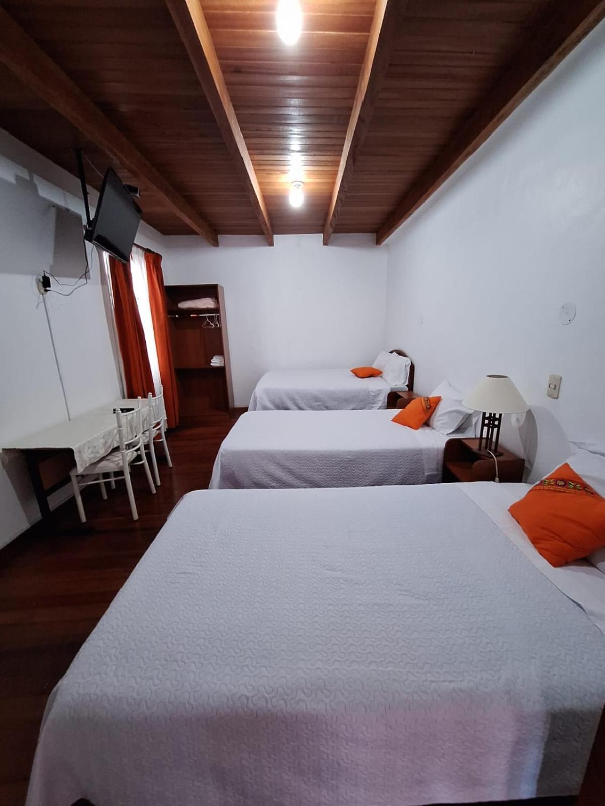 ホテル Casa Wayra カハマルカ エクステリア 写真