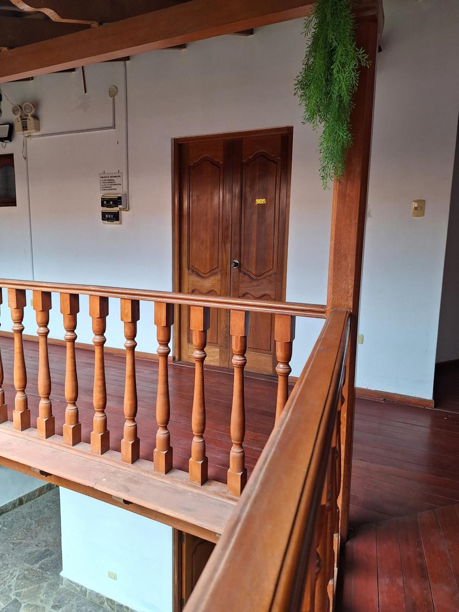 ホテル Casa Wayra カハマルカ エクステリア 写真