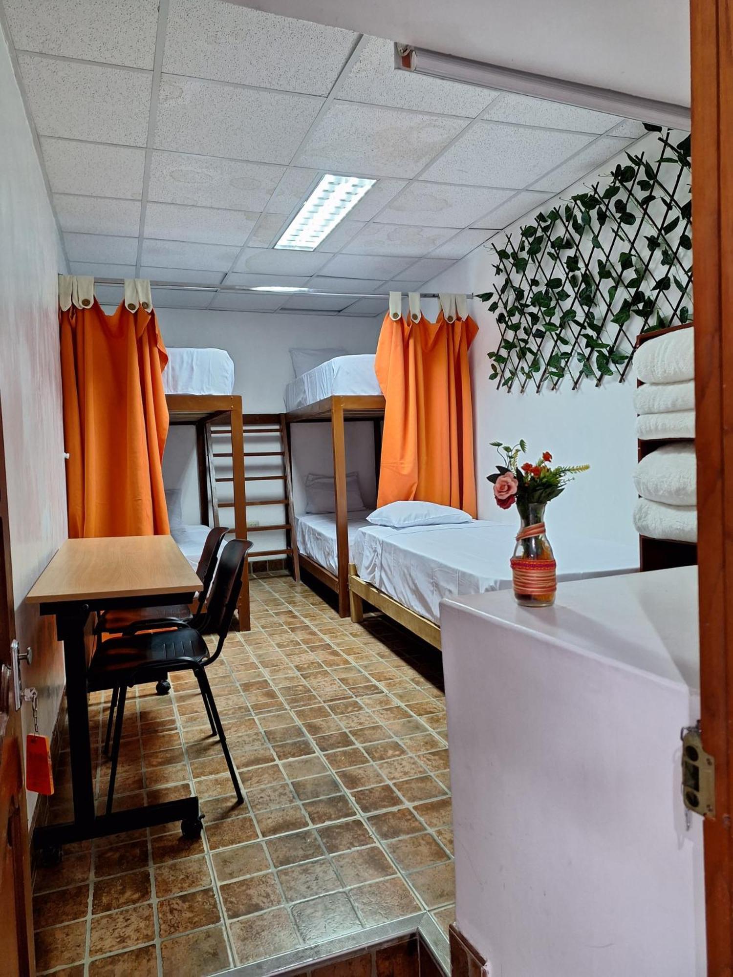 ホテル Casa Wayra カハマルカ エクステリア 写真